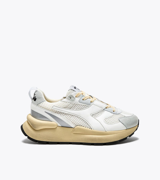 Diadora deportivas
