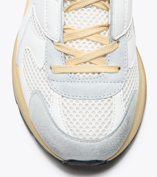 Diadora deportivas
