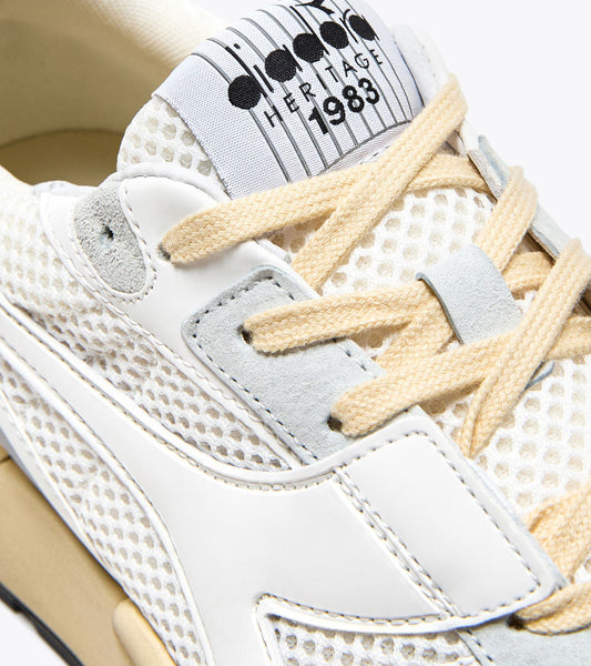 Diadora deportivas