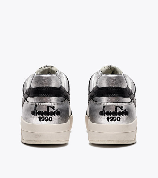 Diadora sneakers
