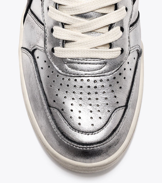 Diadora sneakers