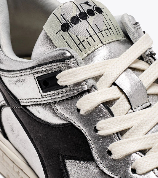 Diadora sneakers