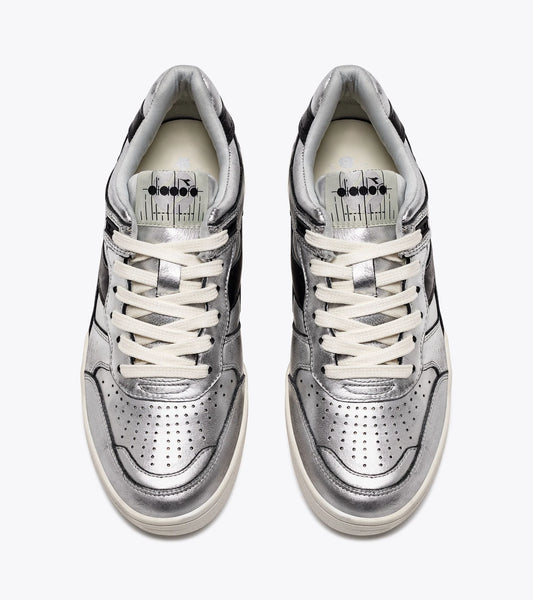 Diadora sneakers
