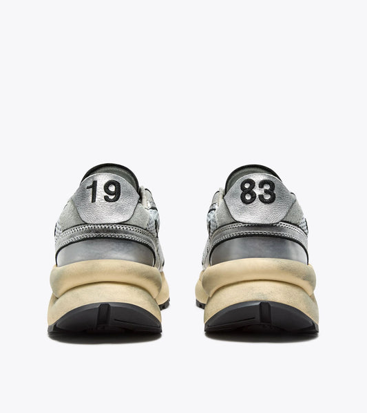 Diadora sneakers