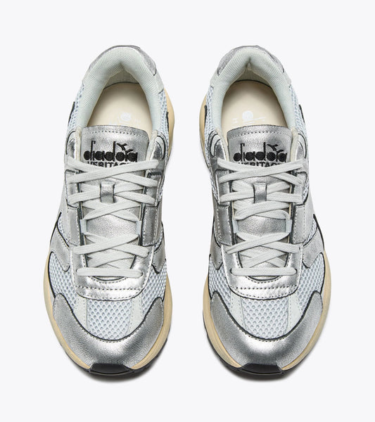 Diadora sneakers