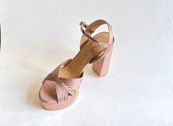 Sandalia de plataforma