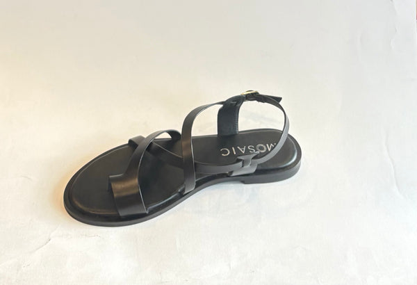 Sandalia plana