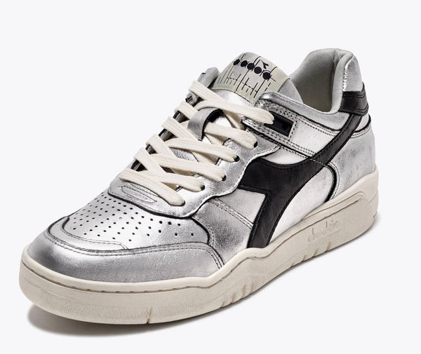 Diadora sneakers