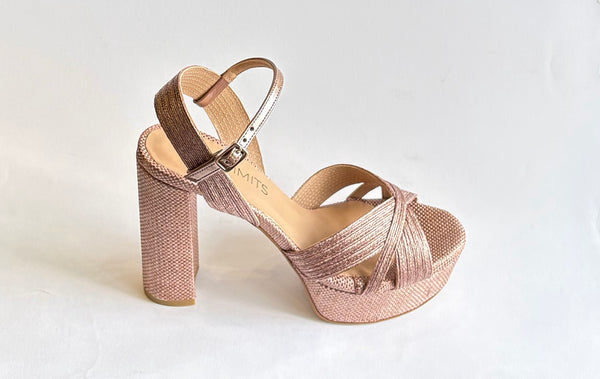 Sandalia de plataforma